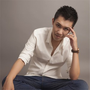 男同成人激烈视频
